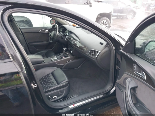 Audi S6 4.0T / PREMIUM PLUS / BOSE / ПОДГРЕВИ - автомобили, коли, обяви за нови и употребявани 6