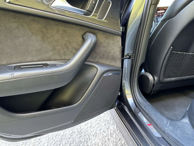 Audi S6 - автомобили, коли, обяви за нови и употребявани 10