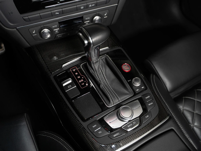 Audi S6 PRESTIGE | CARBON FIBRE | B&O | 20 IN - автомобили, коли, обяви за нови и употребявани 12