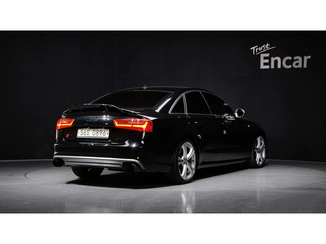 Audi S6 4.0 TFSI quattro - автомобили, коли, обяви за нови и употребявани 1