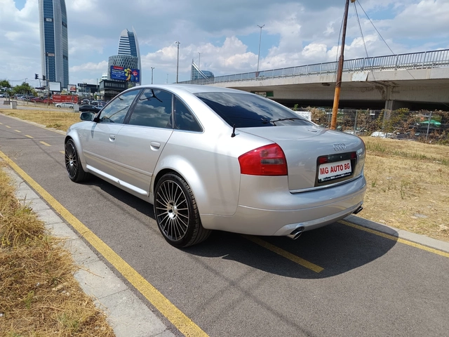 Audi S6 4.2i S6 TOP - автомобили, коли, обяви за нови и употребявани 4