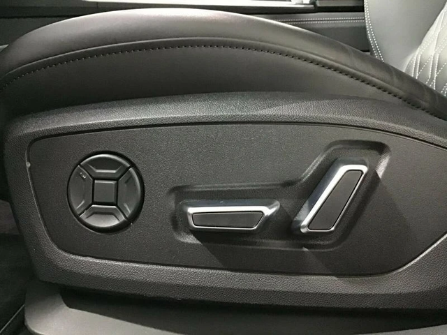 Audi S7 3.0 TDI - автомобили, коли, обяви за нови и употребявани 10