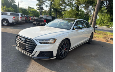audi-s8 - 0