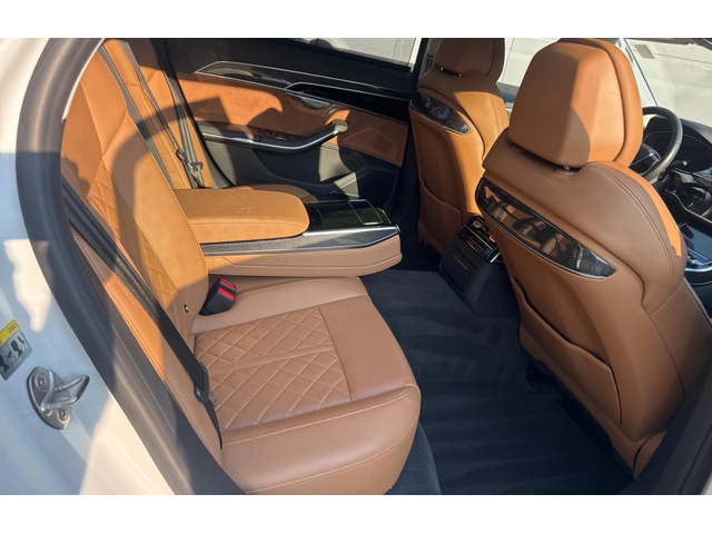 Audi S8 MATRIX* B&O* DIGITAL* МАСАЖ* BLACK OPTIC* ОБДУХ* 3 - автомобили, коли, обяви за нови и употребявани 7