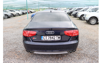 audi-s8 - 4