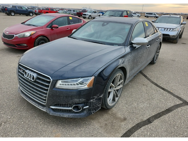 Audi S8 PLUS - автомобили, коли, обяви за нови и употребявани 0