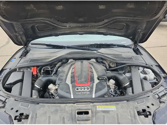 Audi S8 PLUS - автомобили, коли, обяви за нови и употребявани 11