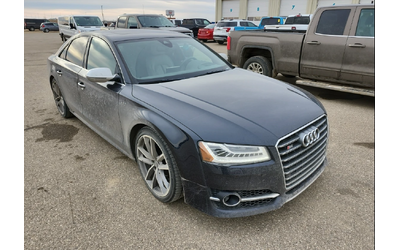 audi-s8 - 1