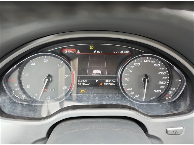 Audi S8 PLUS - автомобили, коли, обяви за нови и употребявани 6