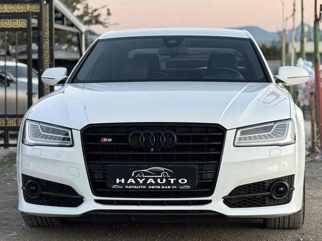 Audi S8 PLUS= 4.0= V8T= MATRIX= CARBON CERAMIC= HUD= - автомобили, коли, обяви за нови и употребявани 0