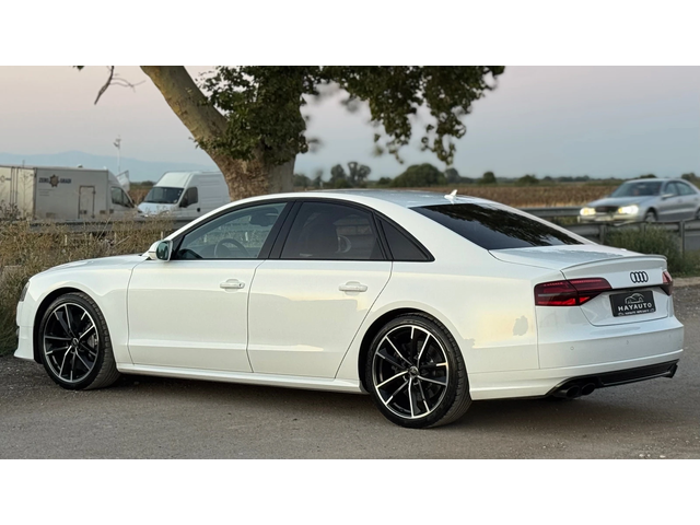 Audi S8 PLUS= 4.0= V8T= MATRIX= CARBON CERAMIC= HUD= - автомобили, коли, обяви за нови и употребявани 5