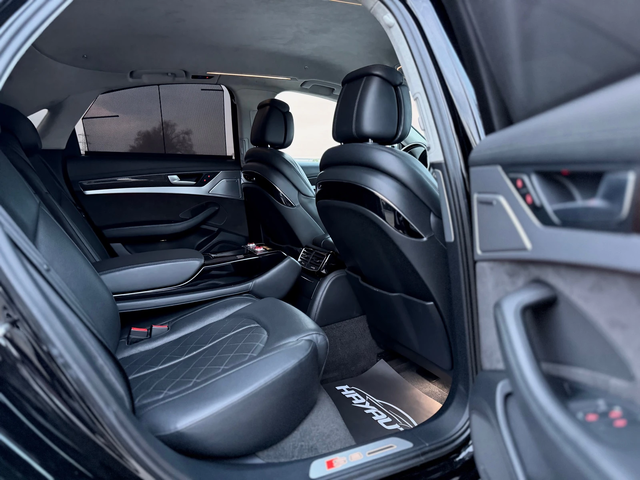 Audi S8 PLUS= 4.0= V8T= MATRIX= CARBON CERAMIC= - автомобили, коли, обяви за нови и употребявани 12