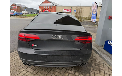 audi-s8 - 3