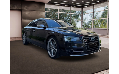 audi-s8 - 1