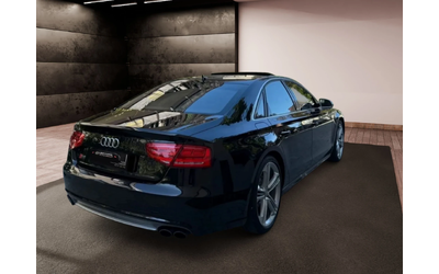 audi-s8 - 4