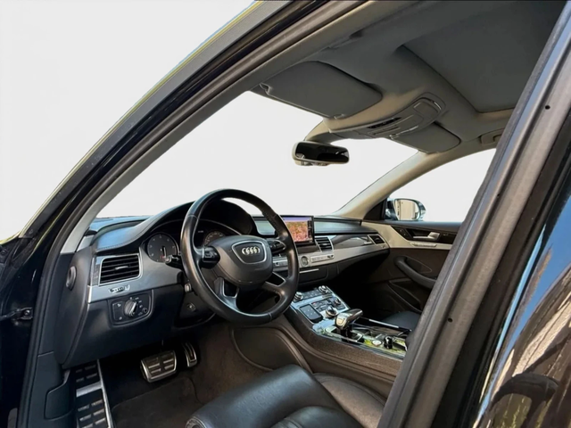 Audi S8 Очакван Внос  Audi S8 CERAMIC* CARBON - автомобили, коли, обяви за нови и употребявани 8
