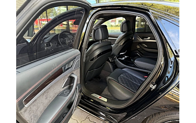 audi-s8 - 5