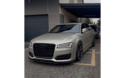 audi-s8 - 1