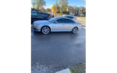 audi-s8 - 1