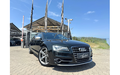 audi-s8 - 0