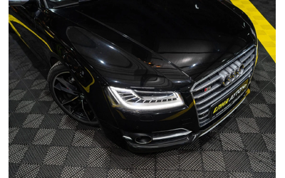 audi-s8 - 3