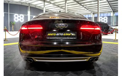 Audi S8 PLUS LONG MATRIX B&O FULL CARBON ЛИЗИНГ 100% - автомобили, коли, обяви за нови и употребявани 7