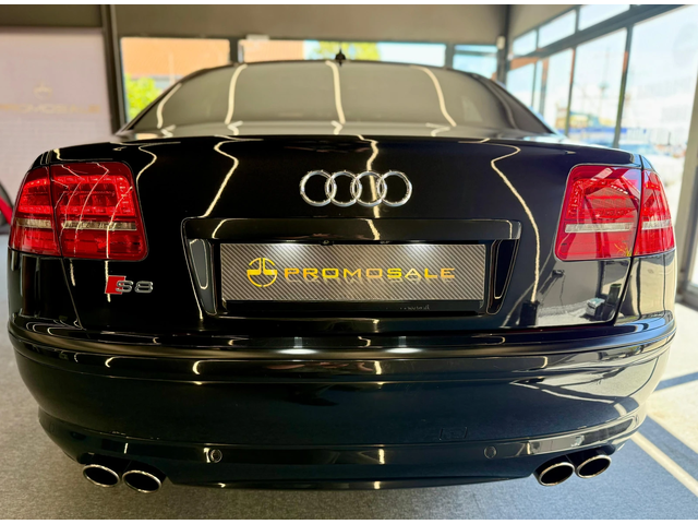 Audi S8 V10* Ceramic* Carbon* Bang&Olufsen* Лизинг* - автомобили, коли, обяви за нови и употребявани 4
