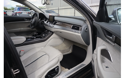 Audi S8 S8 - автомобили, коли, обяви за нови и употребявани 6