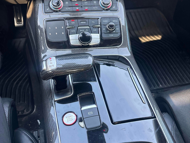 Audi S8 4.0L 8cyl AWD - автомобили, коли, обяви за нови и употребявани 9