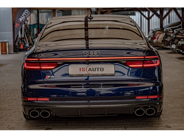 Audi S8 4.0TFSI/Bang&Olufsen/Карбон/Quattro/Обдухване/Камера/Exclusive - автомобили, коли, обяви за нови и употребявани 3