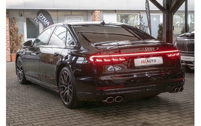 audi-s8-4-0tfsi-carbon-b-o-kamera-360-hud-distronik-obduhvane-ambient - 4