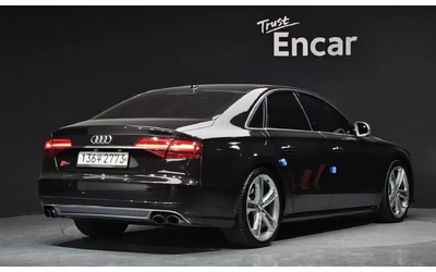 audi-s8 - 1