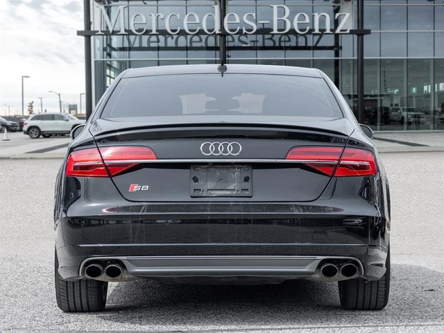 Audi S8 PLUS * Carbon Interior * АвтоКредит* (ЦЕНА ДО БГ) - автомобили, коли, обяви за нови и употребявани 4