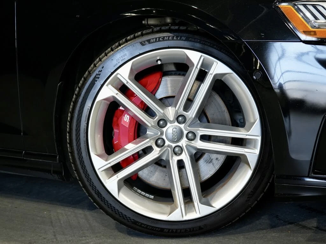 Audi S8 4.0Т* AвтоКредит * (ЦЕНА ДО БГ) - автомобили, коли, обяви за нови и употребявани 3