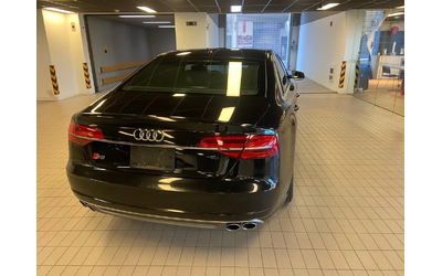 audi-s8 - 5