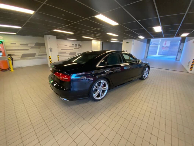 Audi S8 4.0Т* AвтоКредит * (ЦЕНА ДО БГ) - автомобили, коли, обяви за нови и употребявани 7