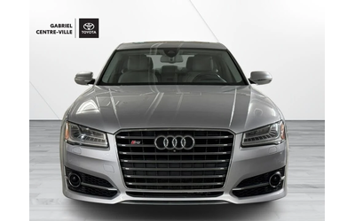 audi-s8 - 1