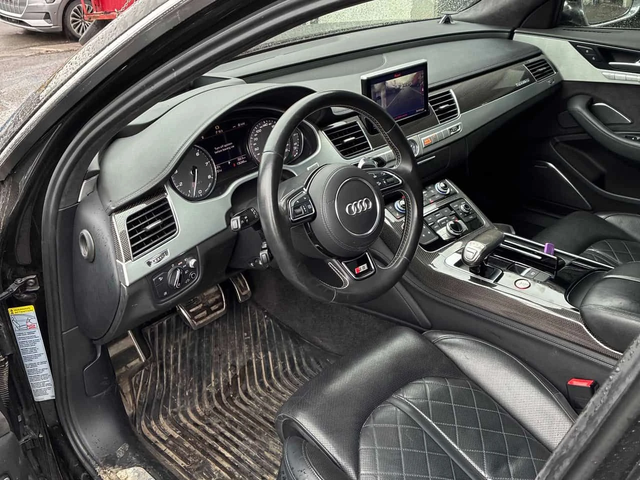 Audi S8 PLUS / 360 / DIS / MATRIX - автомобили, коли, обяви за нови и употребявани 4