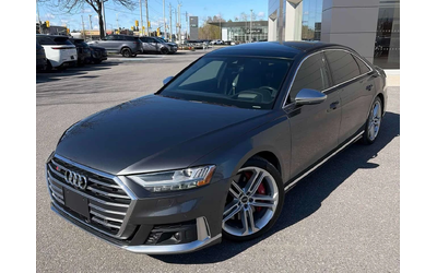 audi-s8 - 0