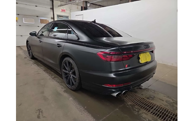 audi-s8 - 3