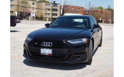 audi-s8 - 1