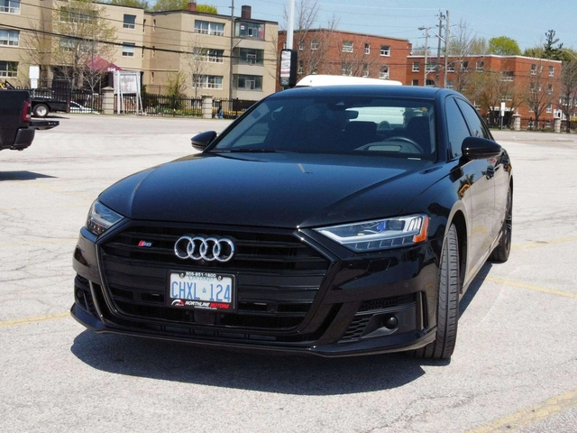 Audi S8 - автомобили, коли, обяви за нови и употребявани 1