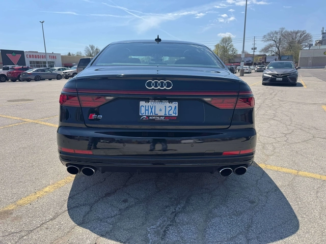 Audi S8 - автомобили, коли, обяви за нови и употребявани 3