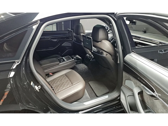 Audi S8 - автомобили, коли, обяви за нови и употребявани 11
