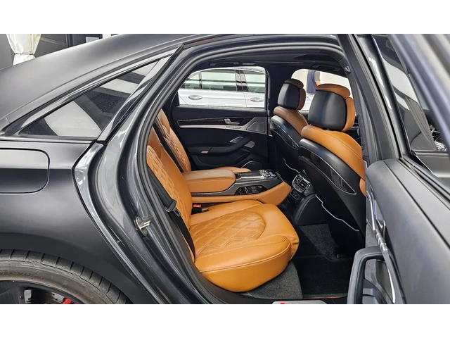 Audi S8 - автомобили, коли, обяви за нови и употребявани 12