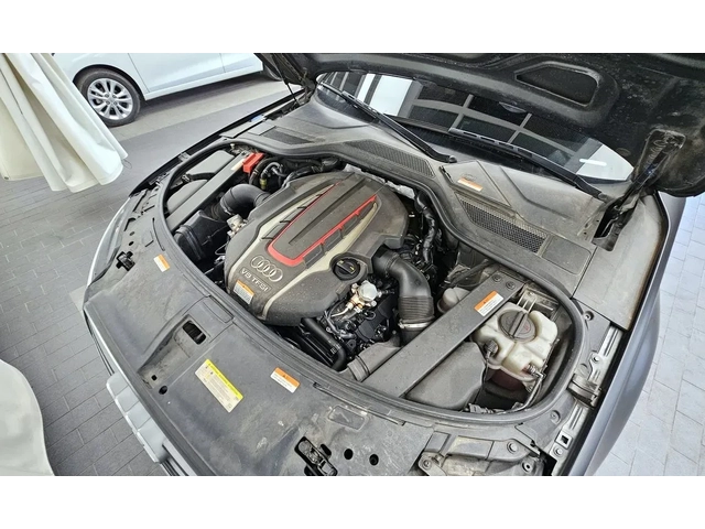 Audi S8 - автомобили, коли, обяви за нови и употребявани 16