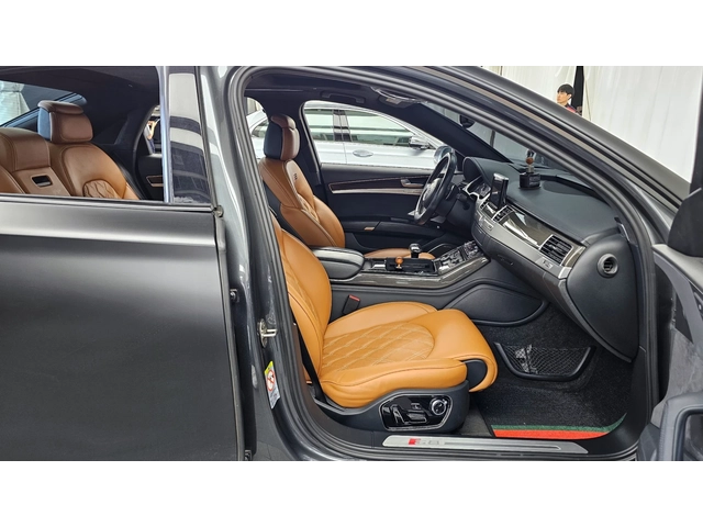 Audi S8 360* HEAD-UP* DISTRONIK* B&O* CARBON* ОБДУХ* КРАЙН - автомобили, коли, обяви за нови и употребявани 13