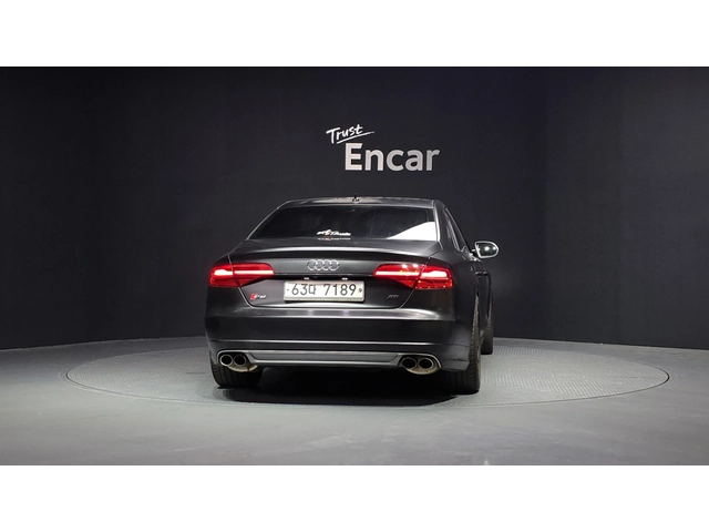 Audi S8 360* HEAD-UP* DISTRONIK* B&O* CARBON* ОБДУХ* КРАЙН - автомобили, коли, обяви за нови и употребявани 3