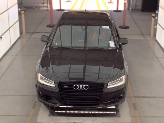 Audi S8 МАСАЖ* ОБДУХ* LANE ASSIST* MATRIX* B&O* КРАЙНА ЦЕН - автомобили, коли, обяви за нови и употребявани 1