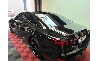 audi-s8 - 3